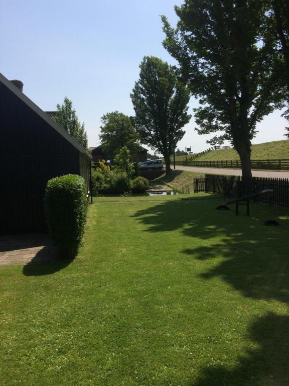 Het Dijk Huisje room 5
